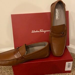 Men’s Salvatore Ferragamo Remar minichiecco loafer